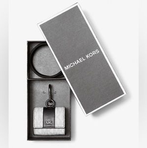 MICHAEL KORS Hudson Logo Lanyard Case for Apple AirPods Pro - Bright White